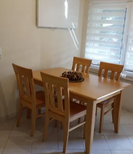 Schütz Apartamento *